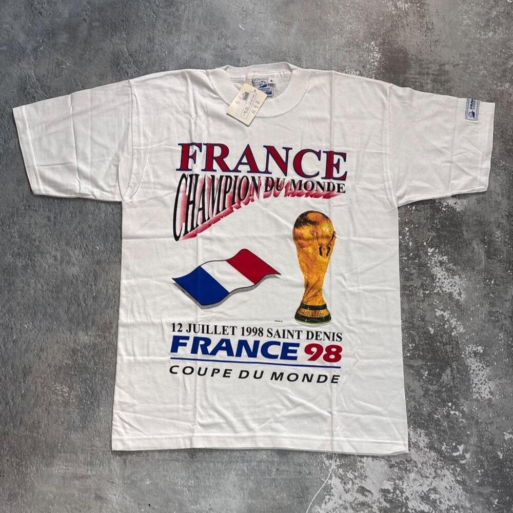 Vintage Deadstock 1998 France World Cup T Shirt. Champion Du Monde Size Medium